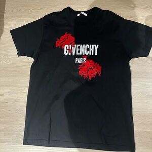 Givenchy Black and Red Men's T-Shirt